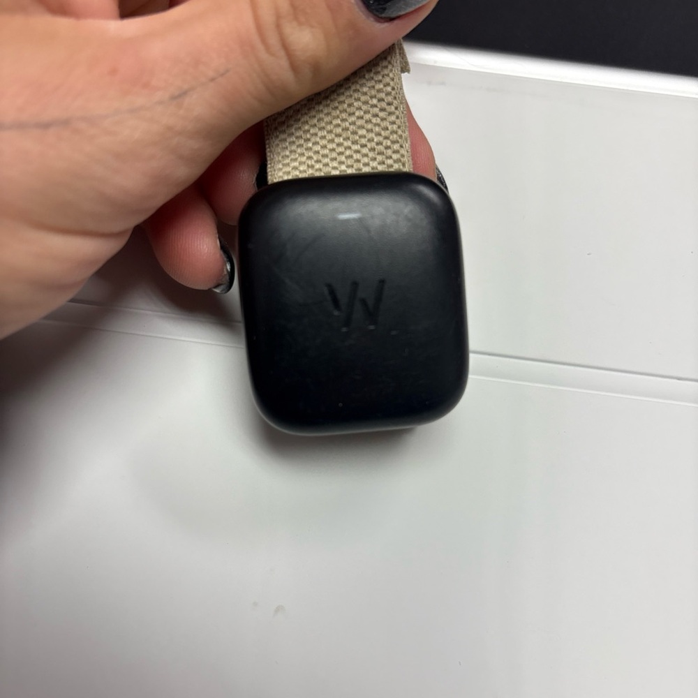 Smartwatch with Black and Tan Design